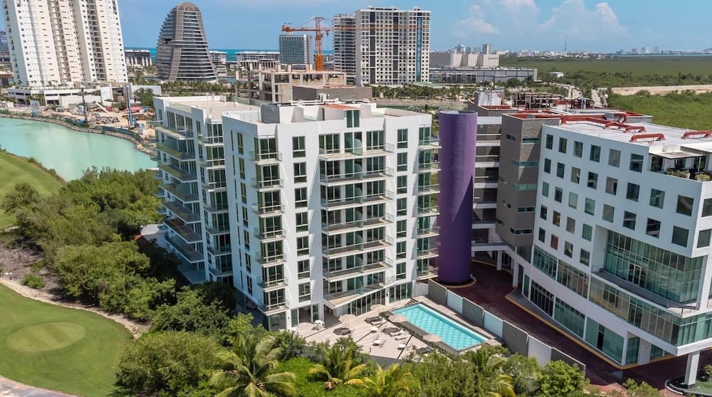 EHDEN Vacation Suites Puerto Cancún — 19