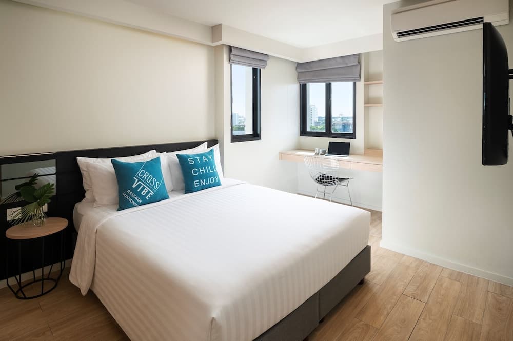 Cross Vibe Sukhumvit Hotel — 16