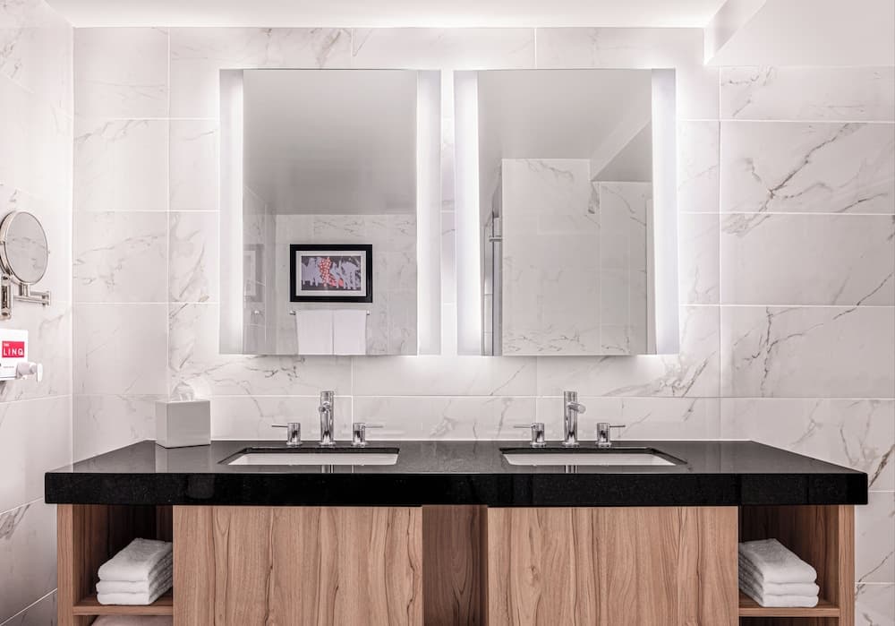 The LINQ Hotel & Casino – A Caesars Rewards Destination — 3