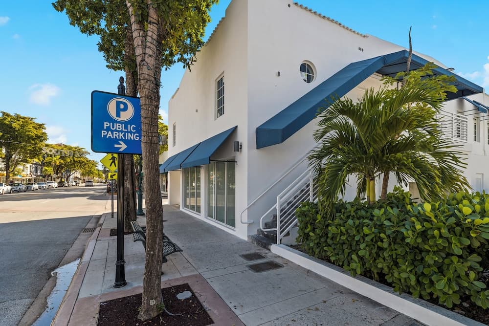 The Sunset Inn-South Miami — 27