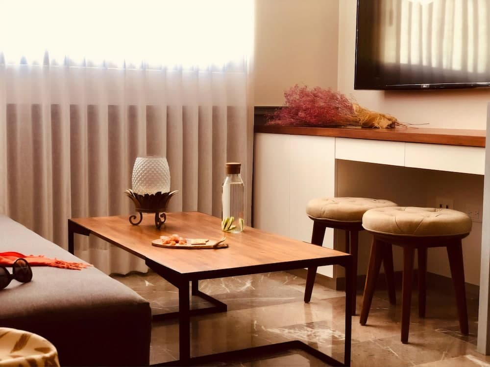 Singular Joy Downtown Residences — 22