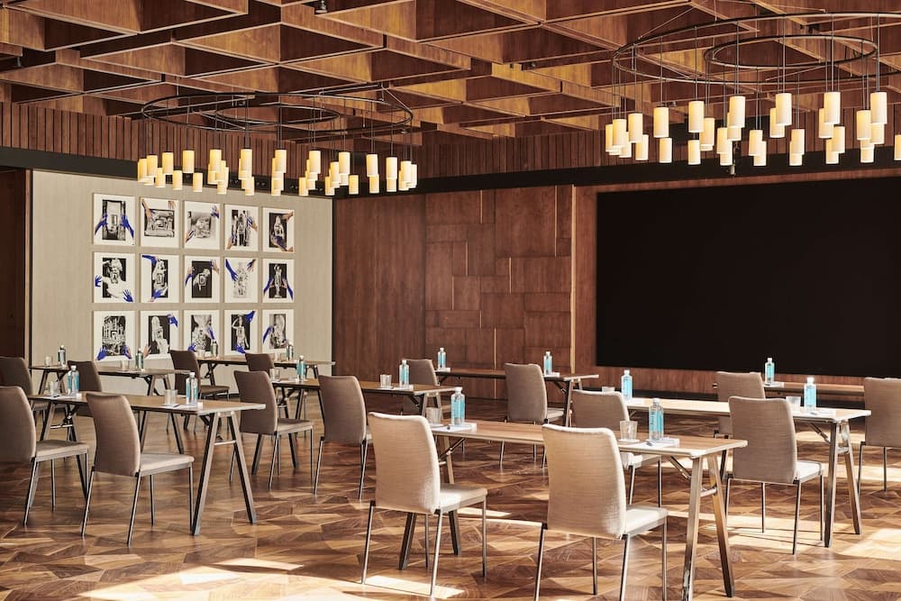 Thompson Madrid, by Hyatt — 12