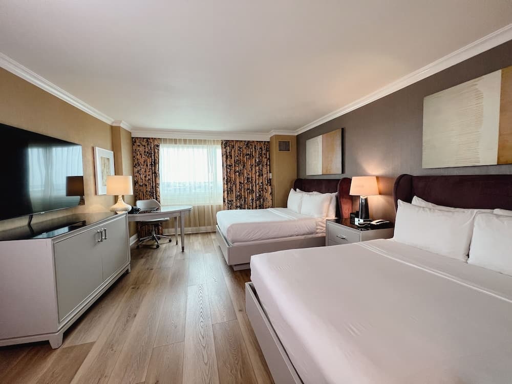 Das Commerce Casino & Hotel — 6