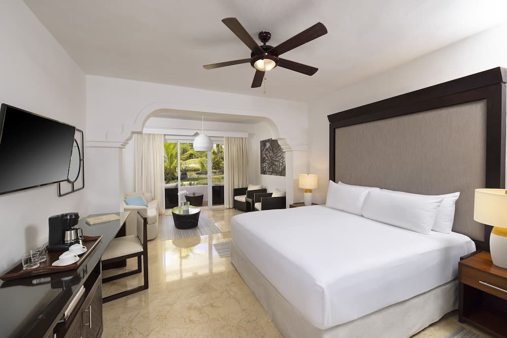 Melia Caribe Beach Resort - All Inclusive — 12