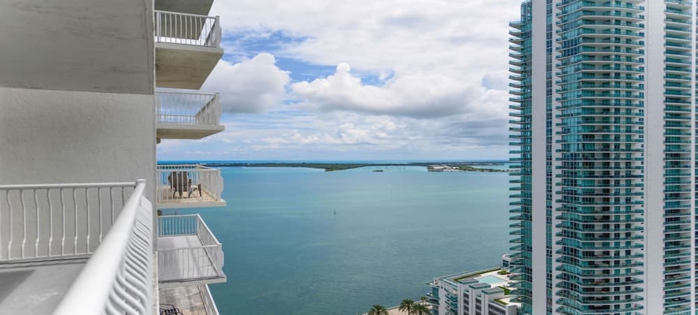 Icon Residences — 19