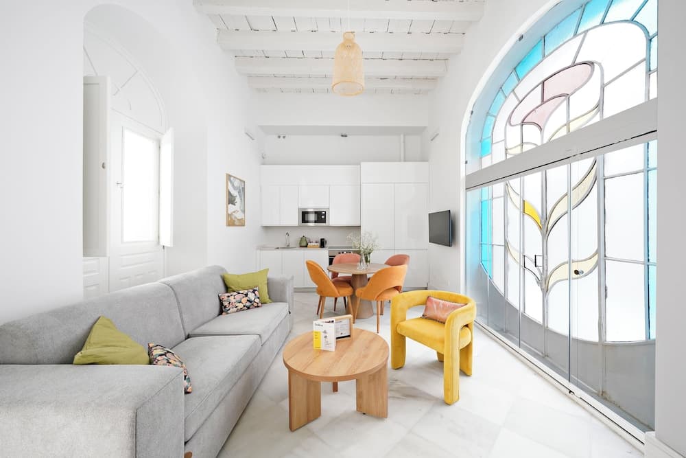 Numa Seville Solea — 15