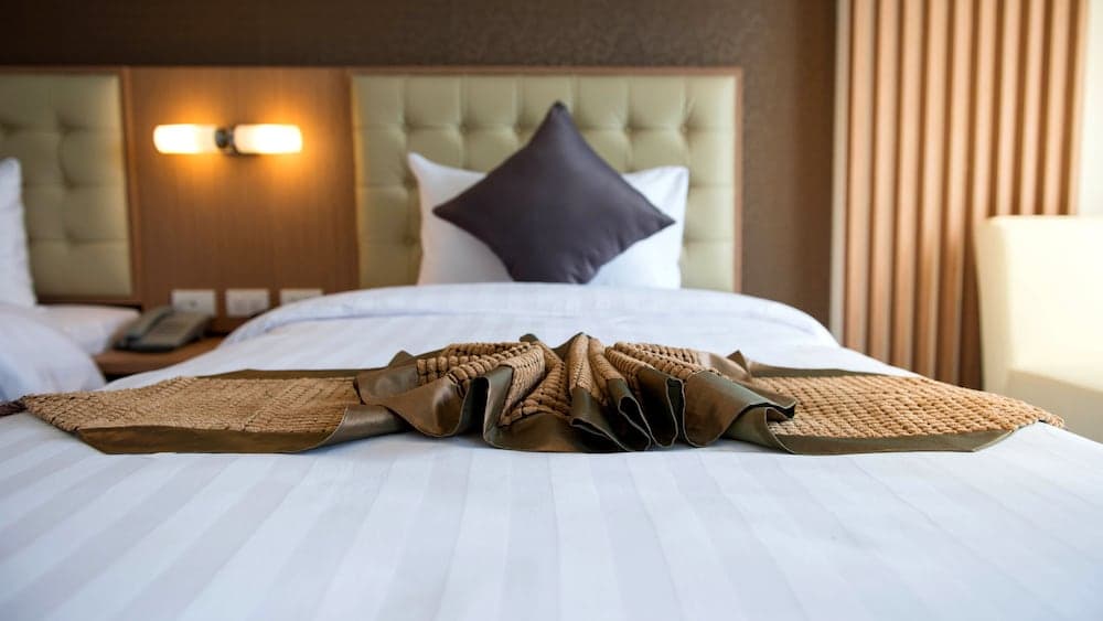 Picnic Hotel Bangkok — 3