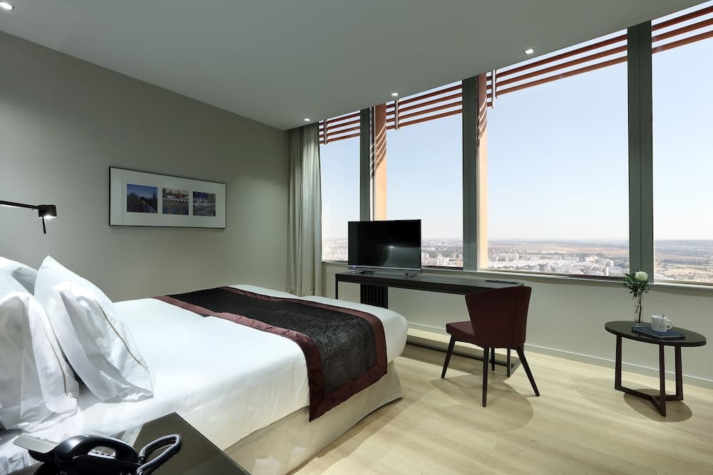 Eurostars Torre Sevilla — 6