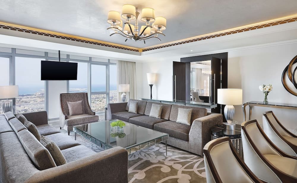 Hilton Dubai Al Habtoor City — 12
