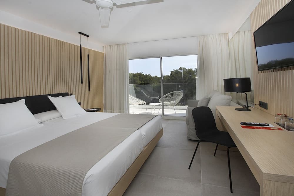 BG Hotel Caballero — 13