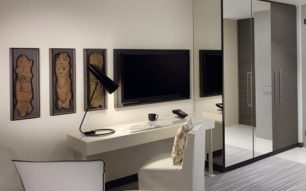 Hotel Boulevard, Autograph Collection — 17