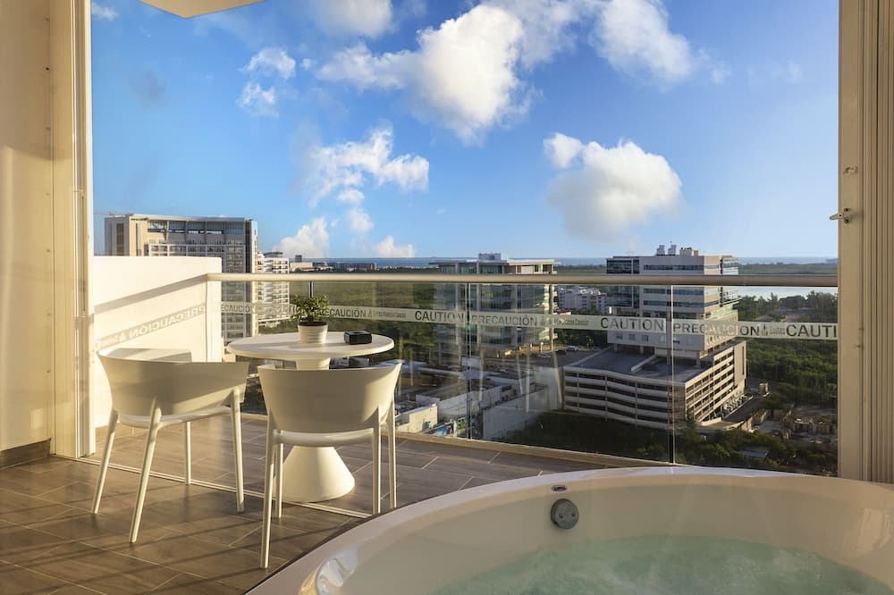 Suites Malecon Cancun — 21