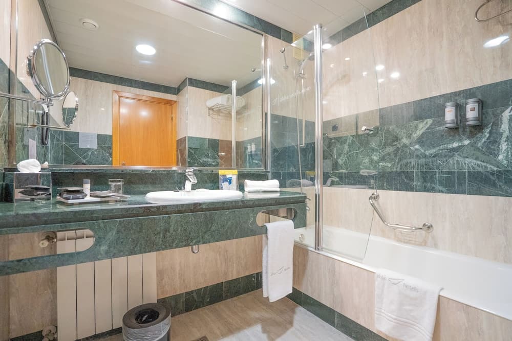 Hotel Abba Sants — 6