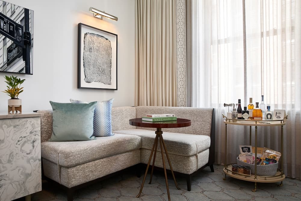 The Wall Street Hotel — 17