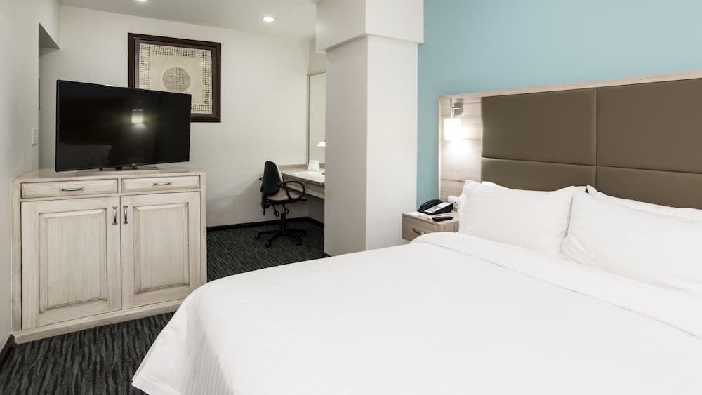 Holiday Inn & Suites Messico Zona Reforma by IHG — 11