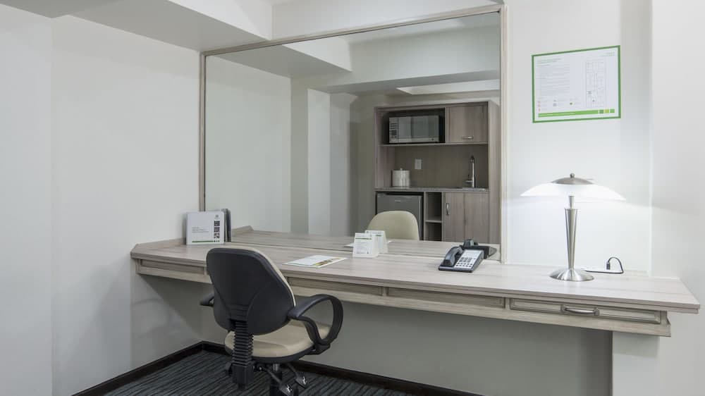 Holiday Inn & Suites Messico Zona Reforma by IHG — 25