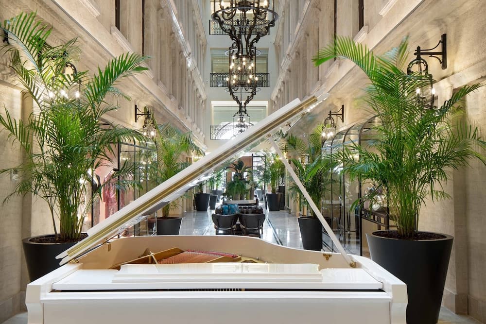 JW Marriott Istanbul Bosphorus — 8