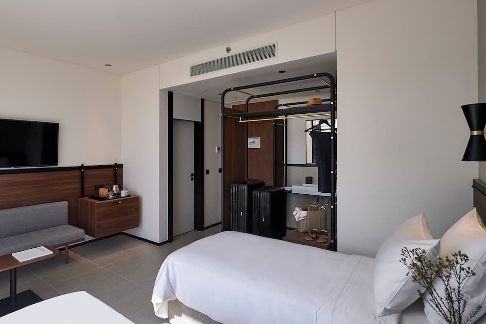 FORM Hotel Al Jadaf, Dubai, a Member of Design Hotels — 21