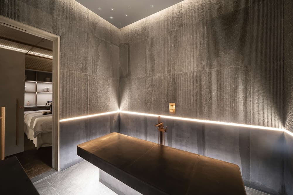 Kempinski Mall Of The Emirates — 12