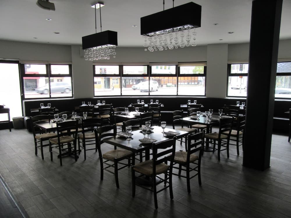 Ramada by Wyndham Los Angeles/Koreatown West — 13