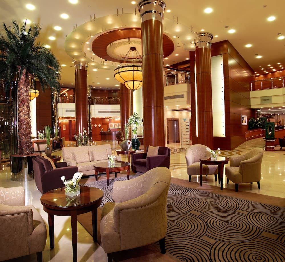 Swissôtel Al Murooj Dubai — 6