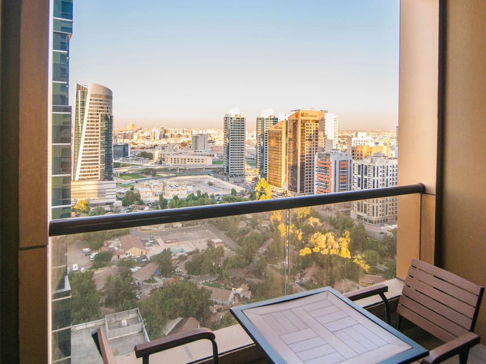 Mercure Dubai Barsha Heights Hotel Suites und Apartments — 20