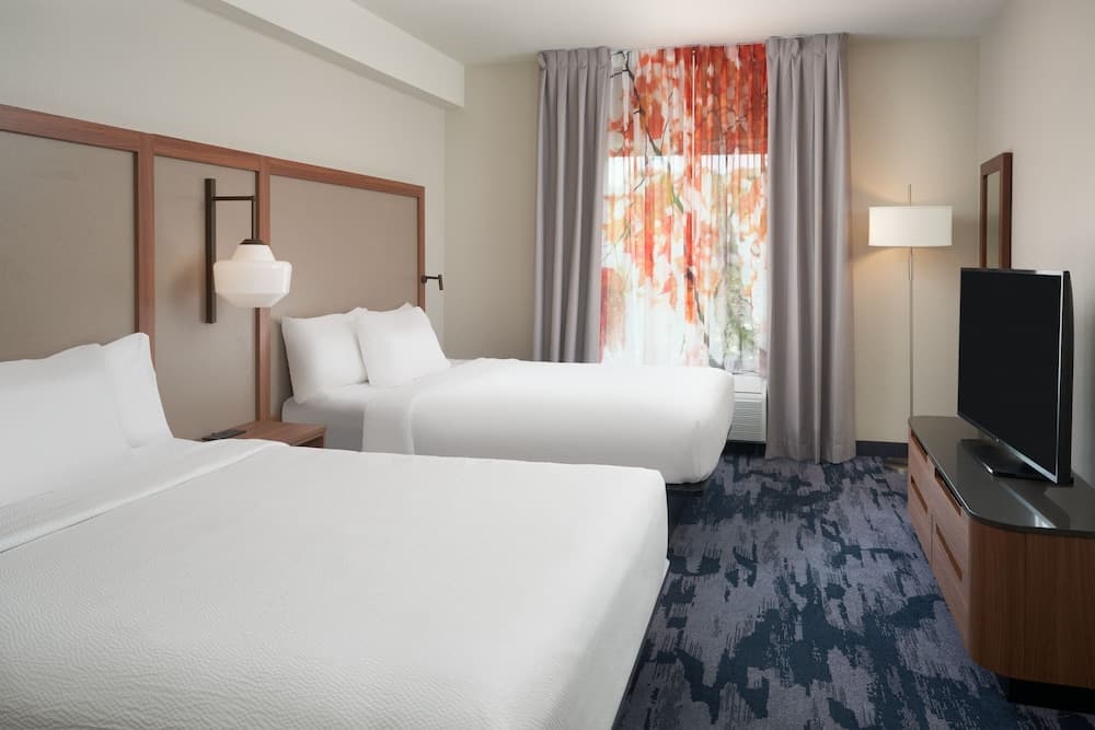 Fairfield Inn & Suites Orlando Int'l Drive/Convention Center — 4