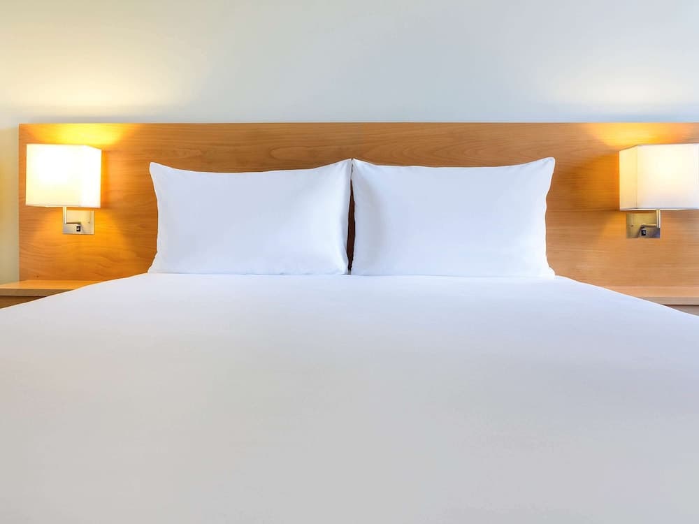 ibis Dubai Al Rigga — 26