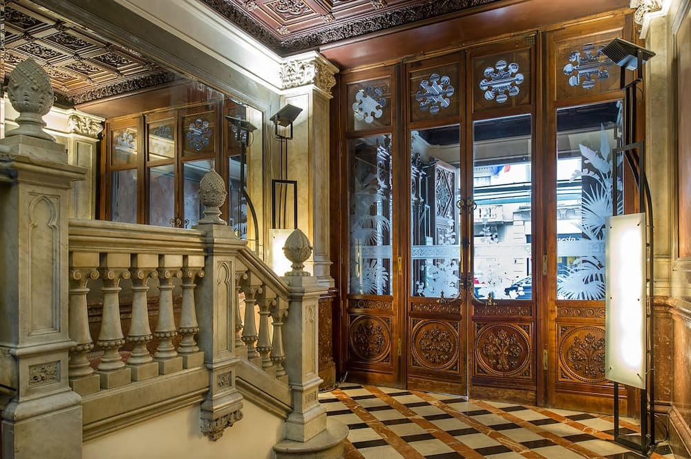 Catalonia Plaza Cataluña   — 22