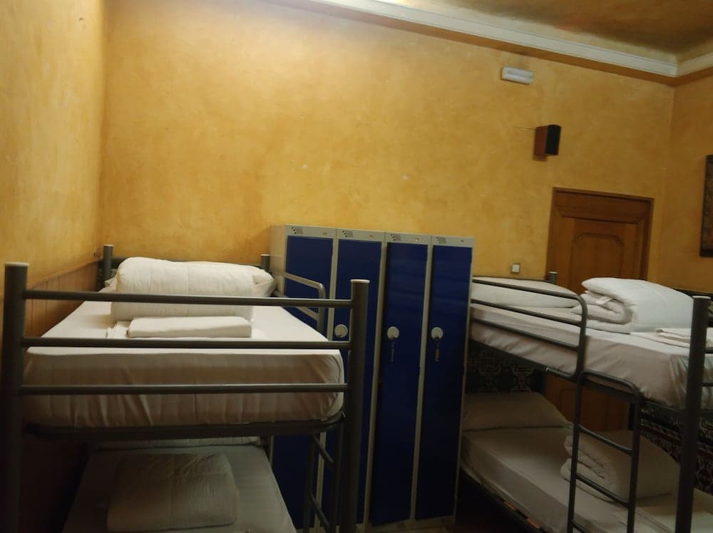 Hostal Avenida Andalucía — 13
