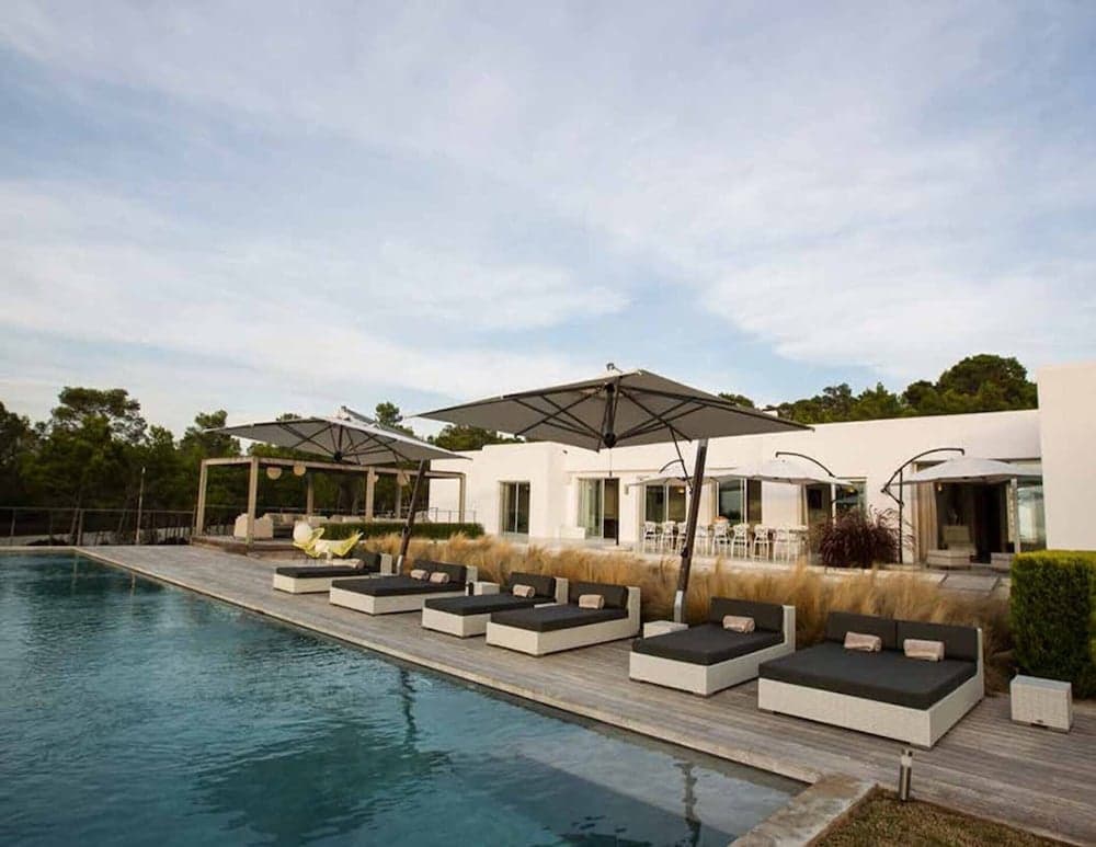 Wundervolle Villa Mit Blick — 29