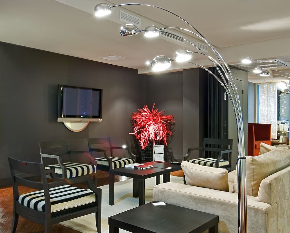 Hotel Moderno — 22