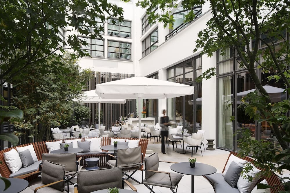 Le Cinq Codet — 8