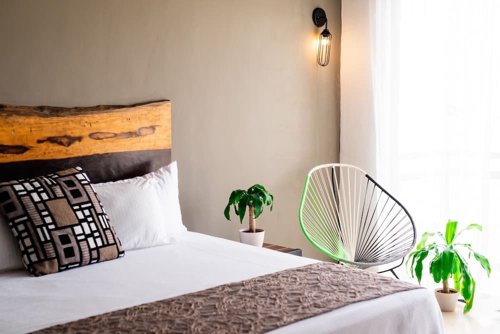 Hotel52 — 16