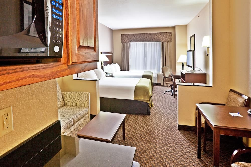 Comfort Inn & Suites Miami - Route 66 — 19