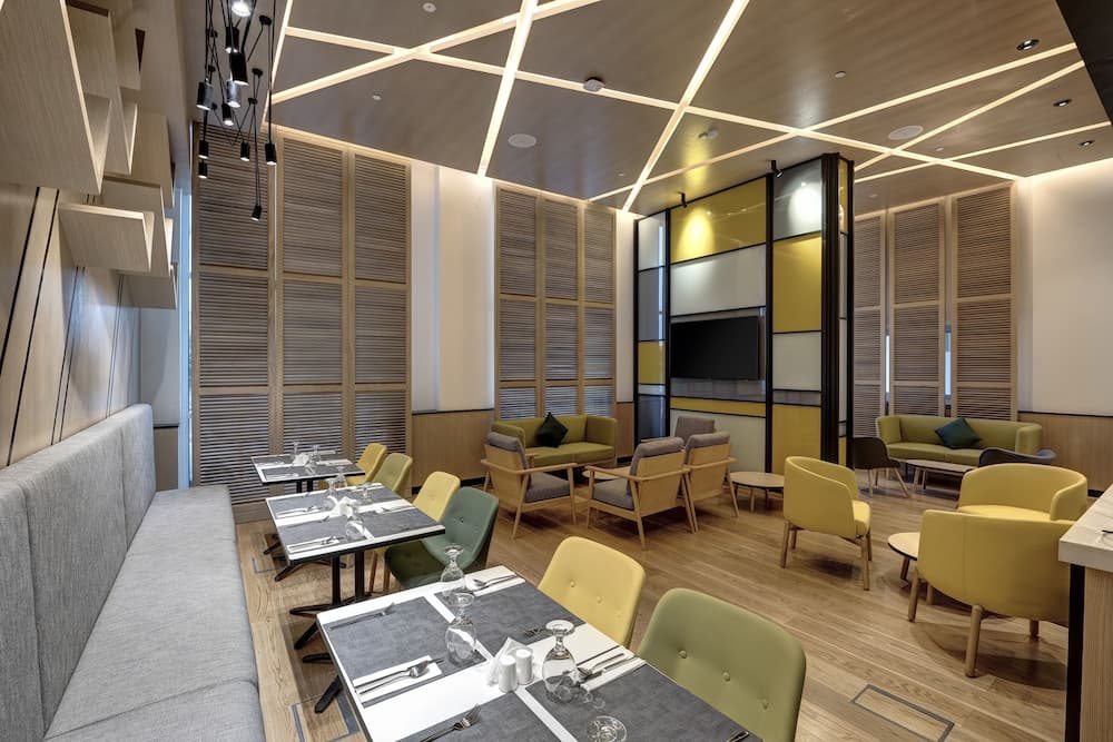 Hotel URBAN Al Khoory — 16