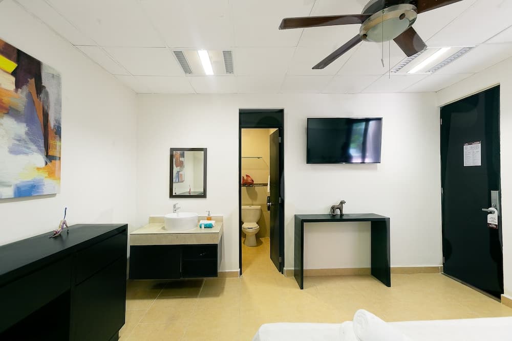 Casa Kaoba Hotel & Suites — 12