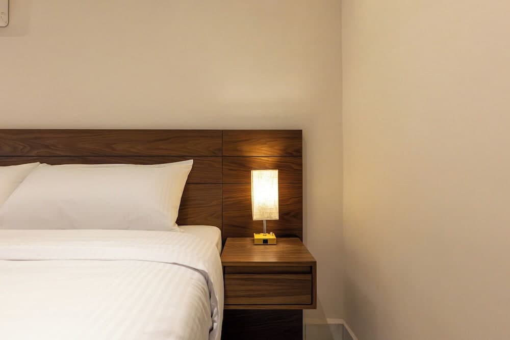 Hotel 28 — 3