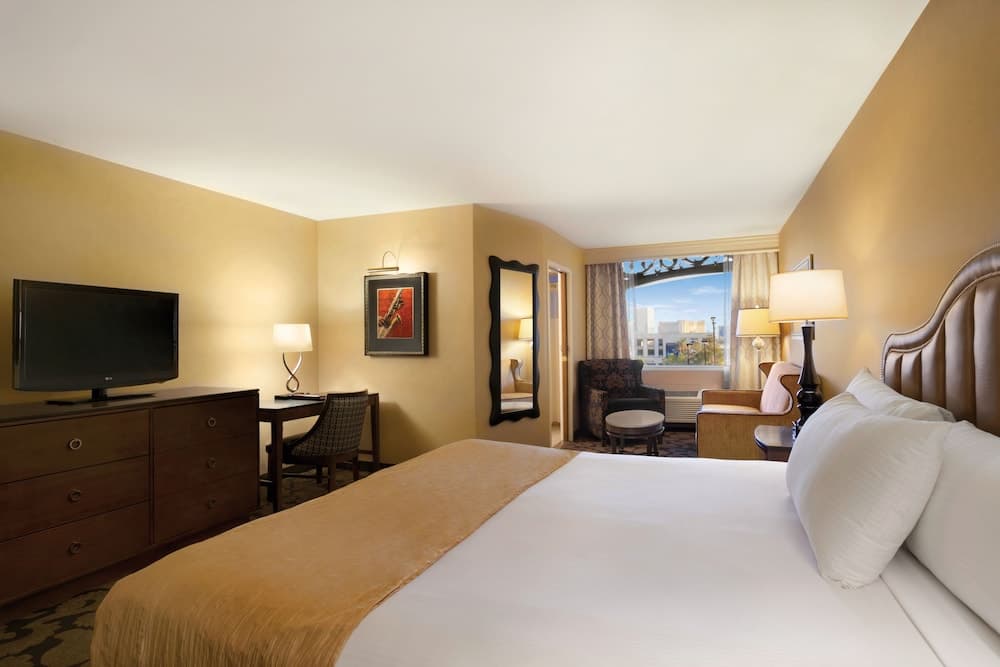 The Orleans Hotel & Casino — 4