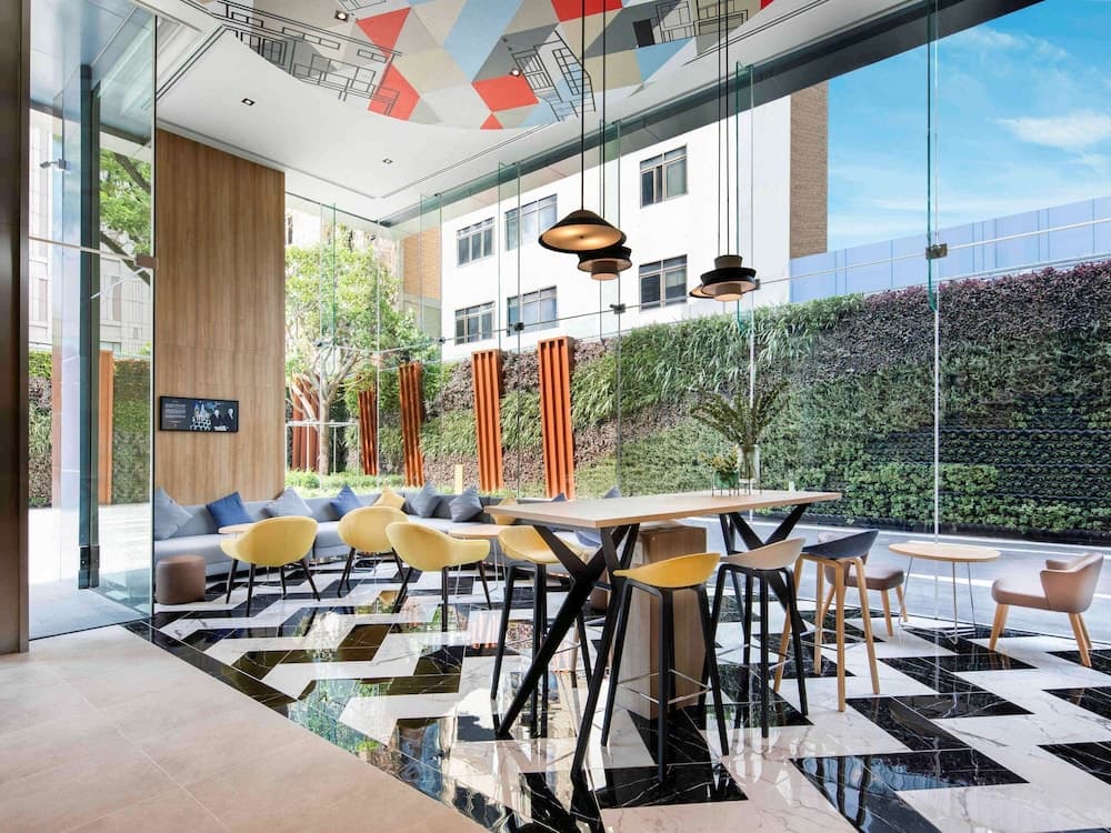Ibis Bangkok Sukhumvit 24 — 5