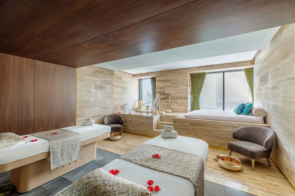 Taj Exotica Resort & Spa, The Palm, Dubai — 27