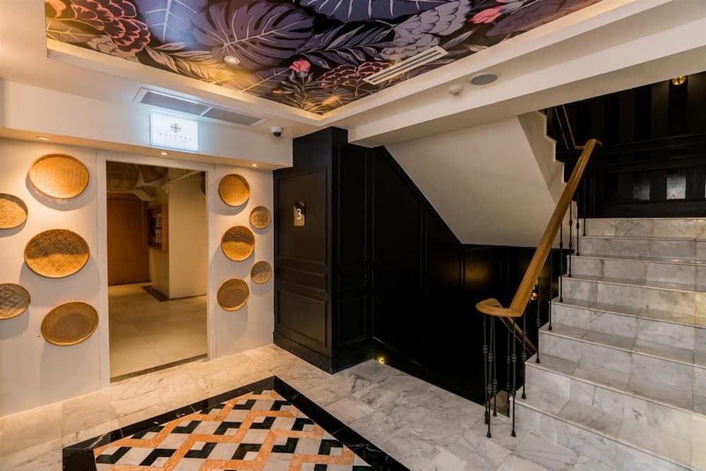 Akara Hotel Bangkok — 27