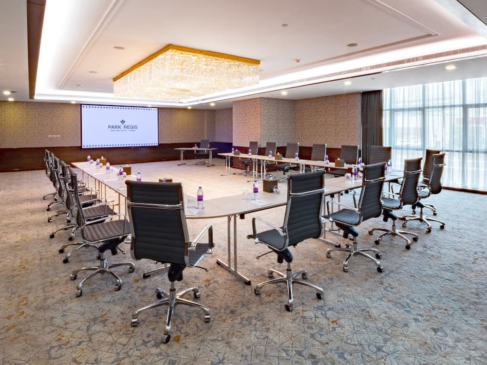 Park Regis Kris Kin Hotel Dubai — 24