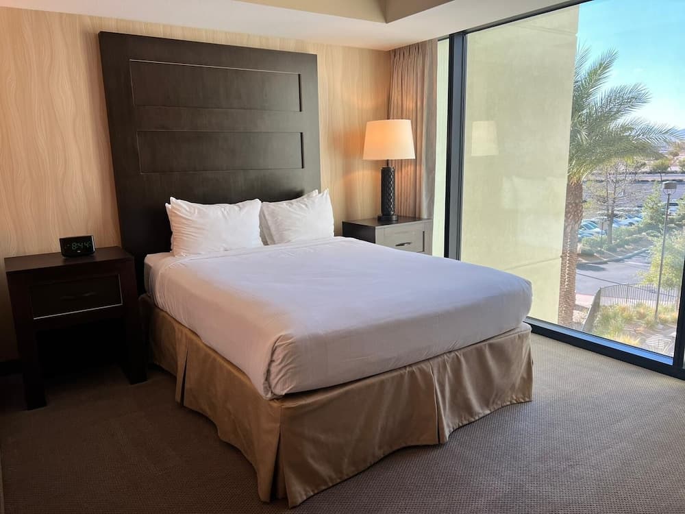 El Berkley Las Vegas — 7