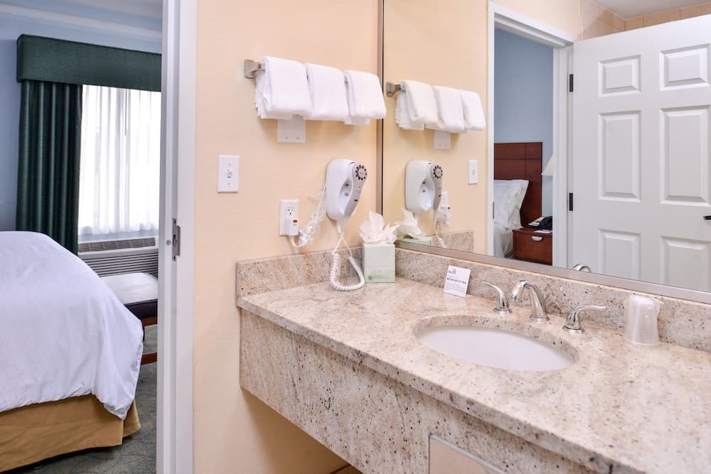 Holiday Inn Express Tampa N I-75 - Área universitaria, un hotel IHG — 26