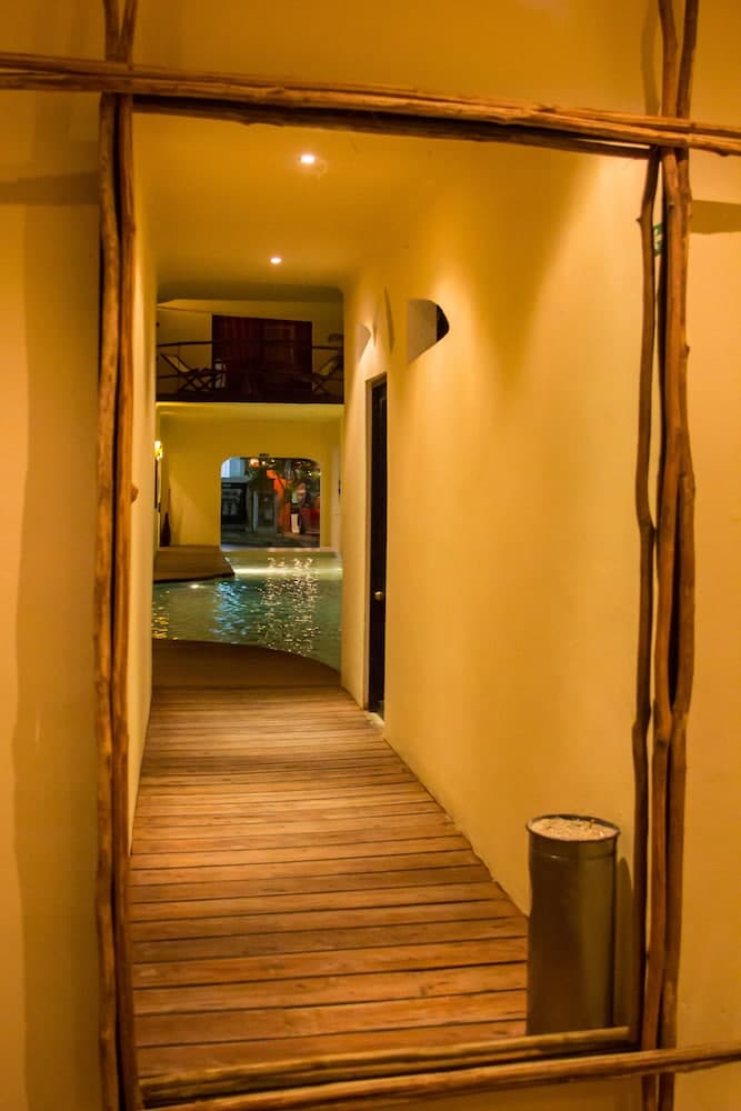 Kinbe Hotel Boutique — 12