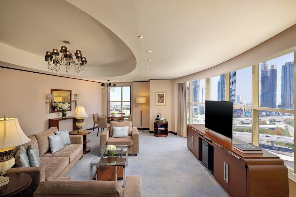 Grand Millennium Dubai — 17