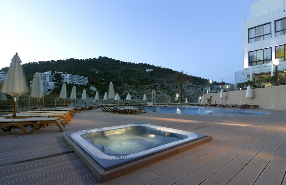 Hotel Palladium Cala Llonga - Solo para adultos — 30
