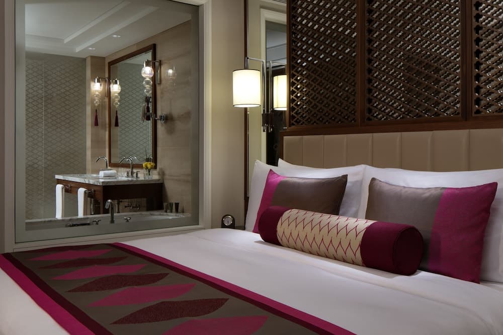 Taj Dubai — 18