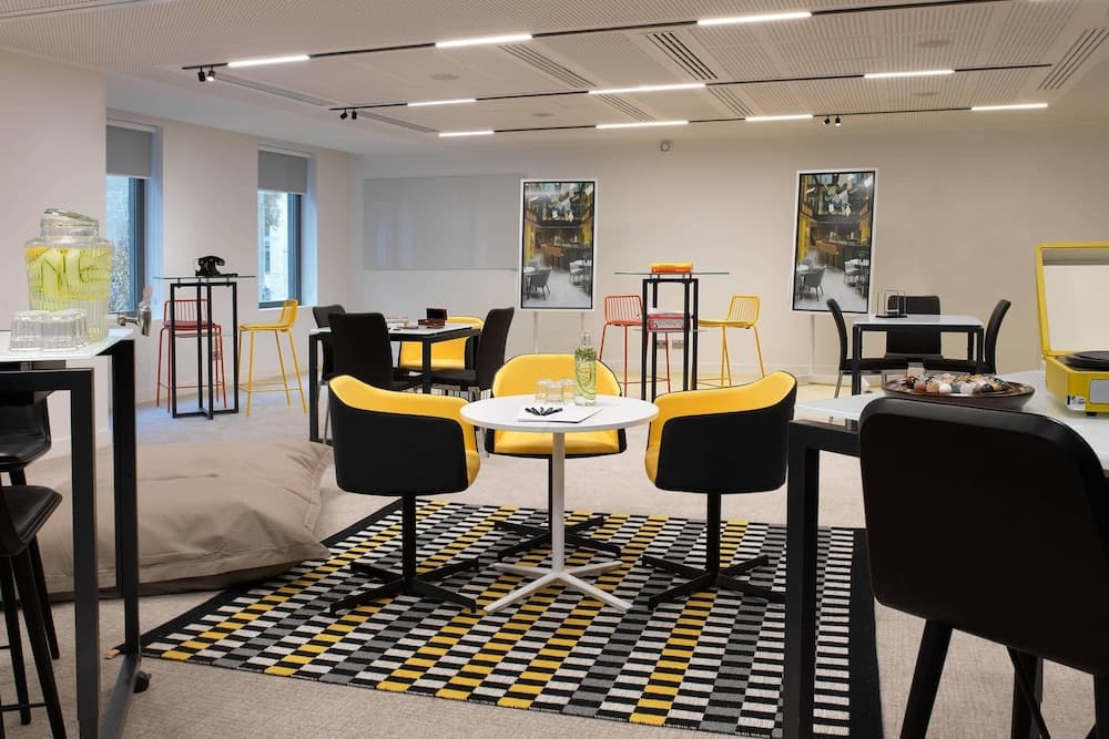 Courtyard by Marriott Paris Gare de Lyon — 3